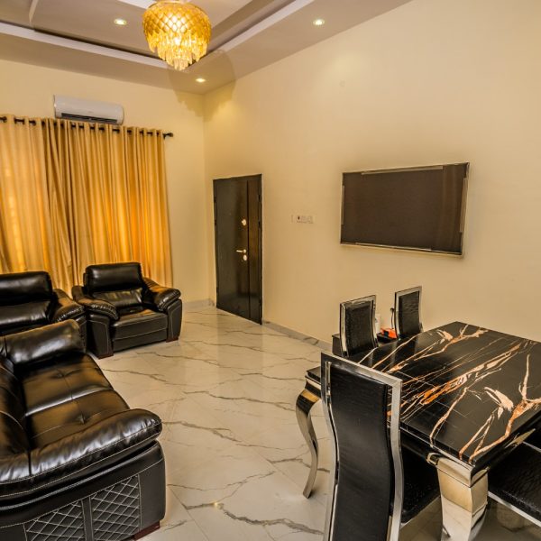 Three bedroom bungalow house fully furnished with balcony